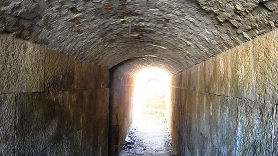 576-61fabfb1dda5e4cc66ff1cbaac7f5bffjpg