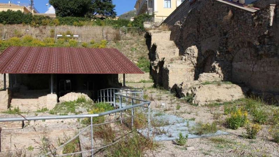 56080-photo-criptoportici-piazza-vittoria-1024x683-jpgjpg