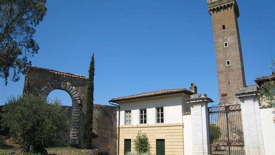 541-49f008d73a900199bec6cd5d9d65a10fjpg