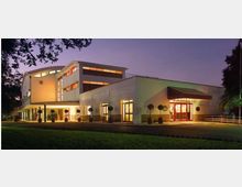 158-e24529ff5389423f93a4c6dc68cfe76ejpg