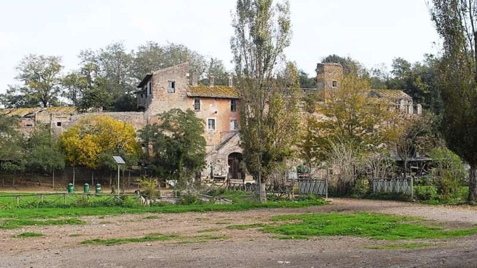 562-4dcbd0f9e032691de4eed941ca90faa5jpg