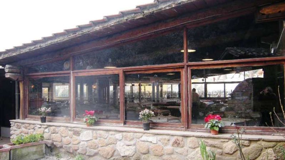 342-459bcd233180911f34ea2b1f6e8e7fcejpg