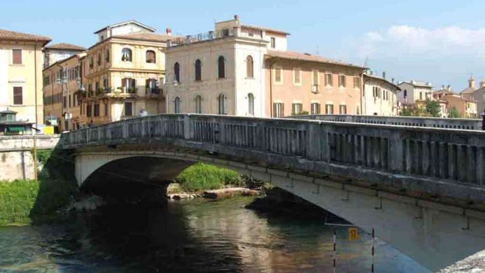 907-e0011b9dc50a64763ca276e989ba251djpg