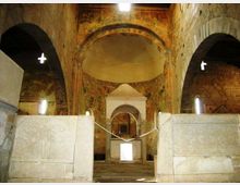 445-7038401c19914d71d6e96646f6c3c2aajpg