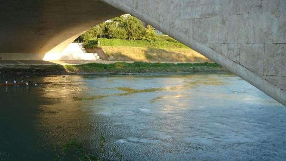 1068-7f343669e4573fa8a916c5d14aecb5c8jpg