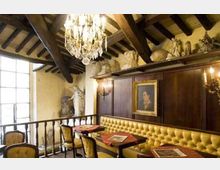 376-5482e1b16988a2b8082c55df1ab8072fjpg