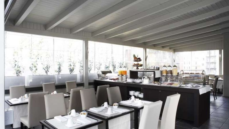 589-3100ade9f267f313641b49e1095839abjpg