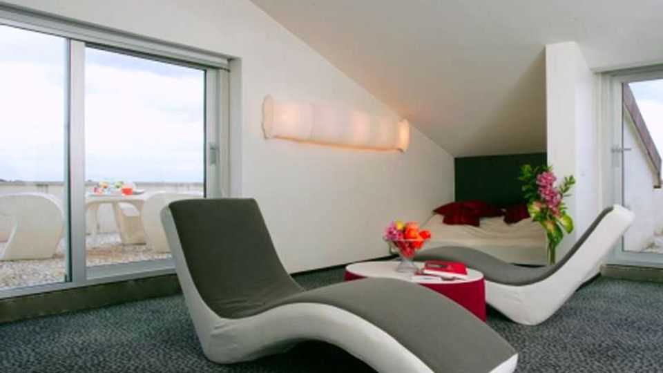 618-fe8e92f316babe983bdd744ca995f963jpg