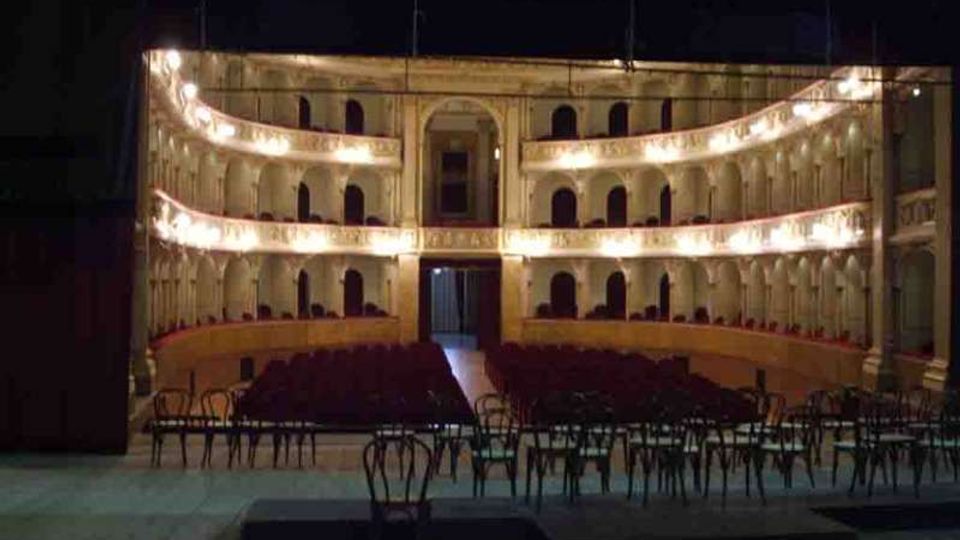 908-c542e4c6d98e936d9f880f522909f0a1jpg