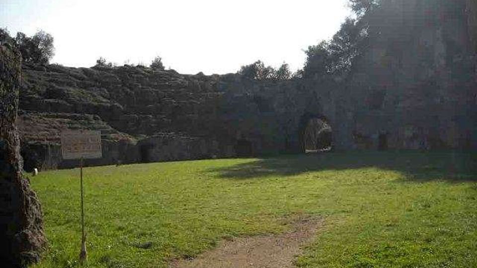 939-b993649bba7ba28ac8873ccd6fcfe92ajpg