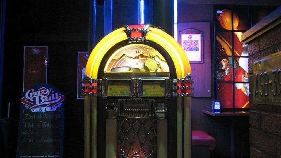 295-5fb46b4380bad52774c4a3818ade8c8ajpg