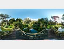 45736-photo-sam-100-0643-giardino-di-ninfa-veduta-3-jpgjpg