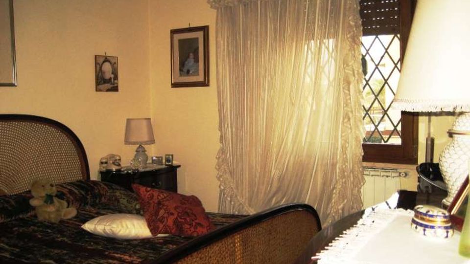 637-14685fef7cb5cf81524443fbe5a925a3jpg