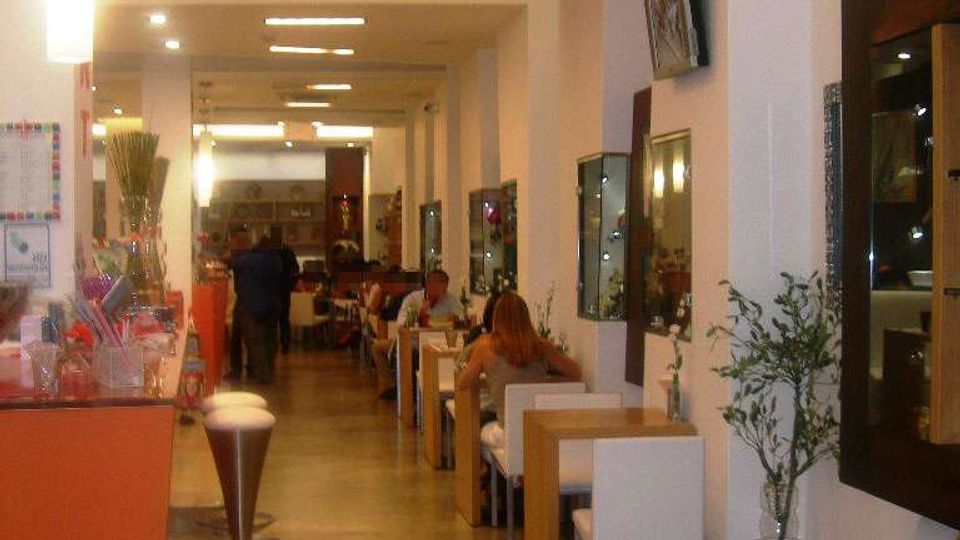 154-c3a44d4220c866fe4a945b7497eb0a7ajpg