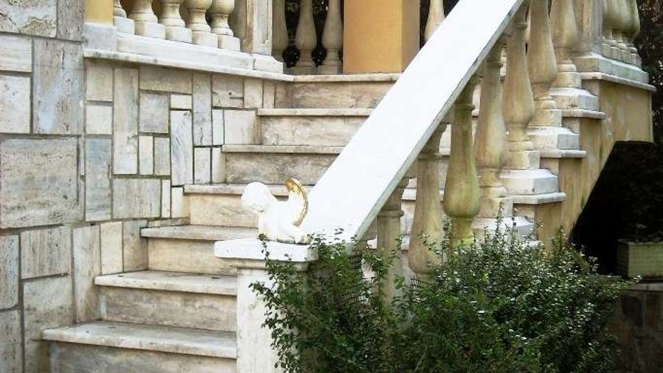 637-e575d240a06f914b8e804e5a56730e74jpg