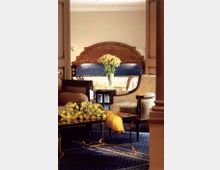 136-62f7b145321230badc386ad565b71319jpg