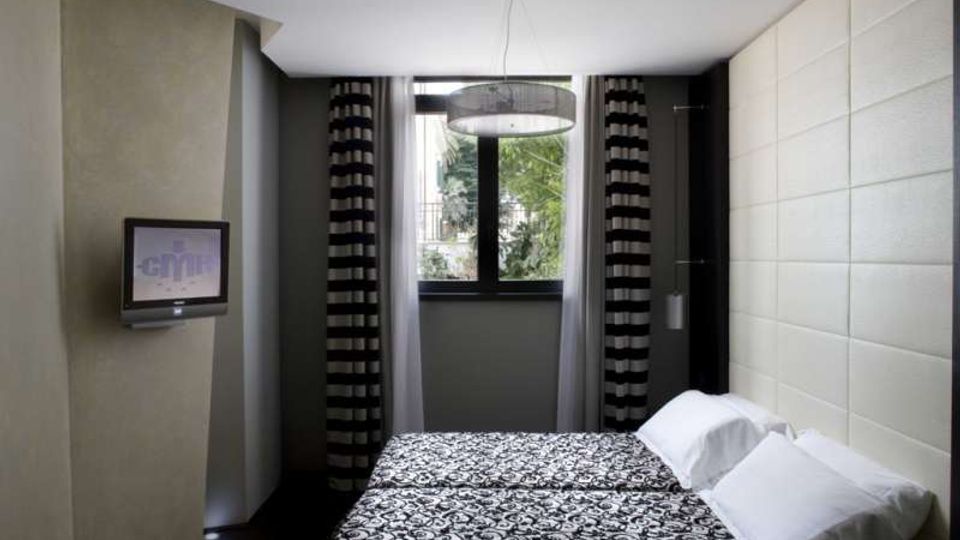 589-90c00f9eef8cf62e5b4c09d150cee691jpg