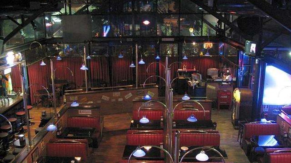 295-947637e42693d20790b18a593fc9fbf6jpg