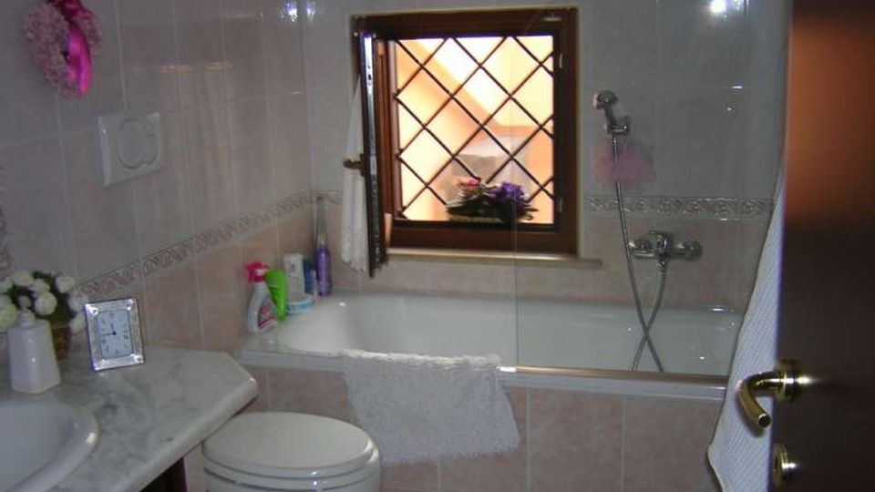 477-f219e7c8838bc4907214ceb160868ba3jpg