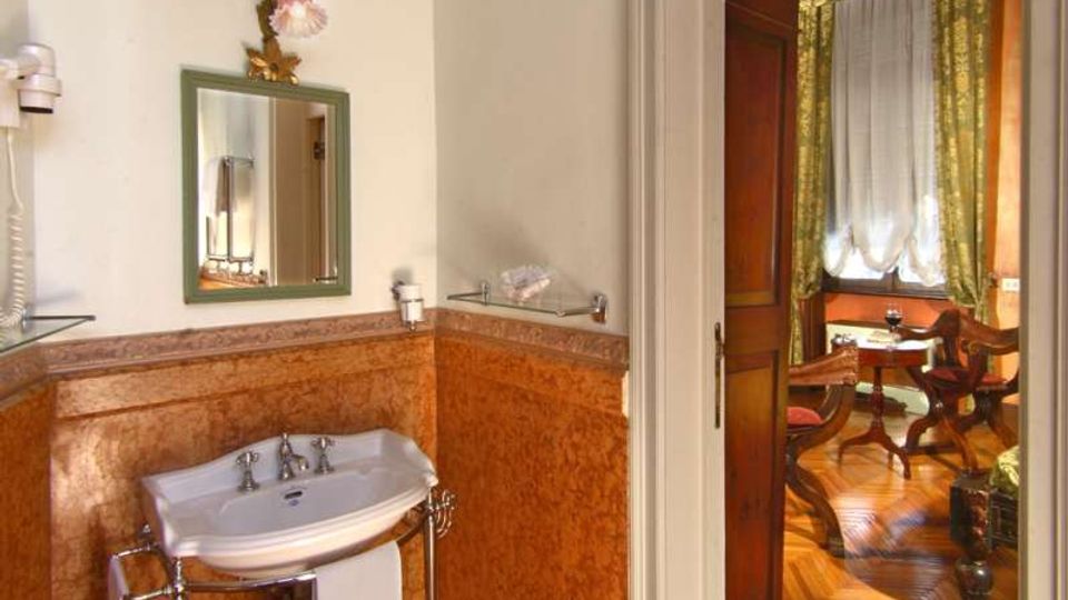 367-b99983432525975fe3ddc7b6fb801b11jpg