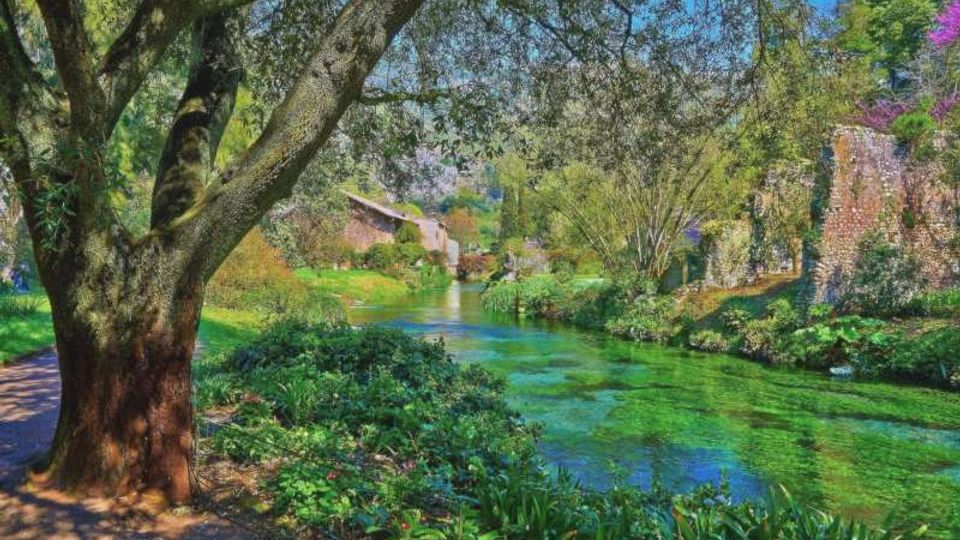 52207-photo-ninfa-garden-77-jpgjpg