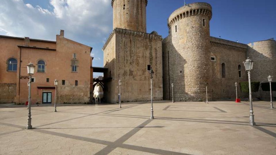 49682-photo-palazzo-caet-4-jpgjpg