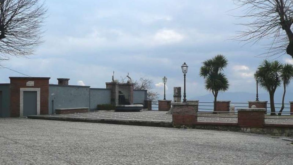 838-5a76f4e35c73a28a0102c19586dcfbc9jpg