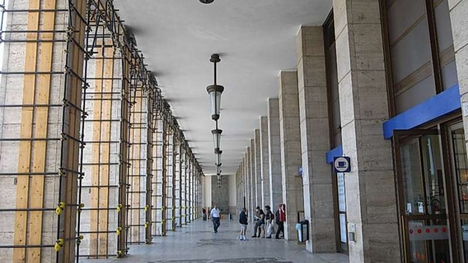 535-f282a7fe3e04c85471fe54decb5037e0jpg