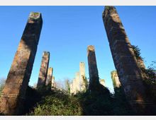 52182-photo-19-stalle-di-tetti-dismessi-jpgjpg