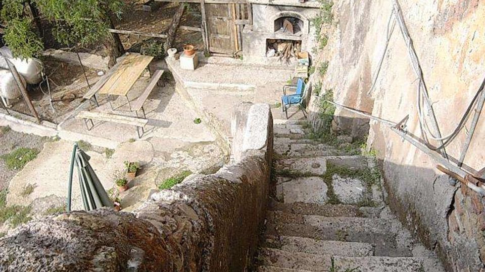 562-f482437a14e8a88bc7e98eb3ead96c29jpg