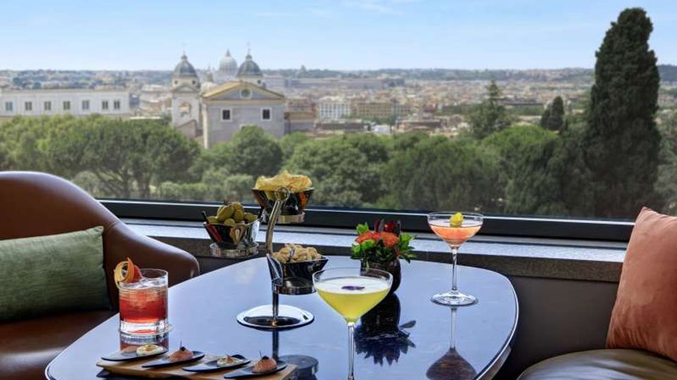 58954-photo-hotel-eden-roma-aperitif-with-view-at-il-giardino-bar-jpgjpg