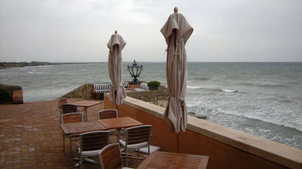 478-14e68a9e8fe3b763aa0eeb4ce4615587jpg