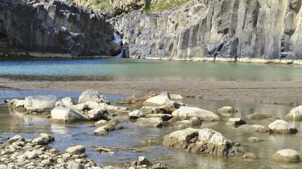 53763-photo-the-name-of-the-rose-lago-pellicone-vulci-vt-2-jpgjpg