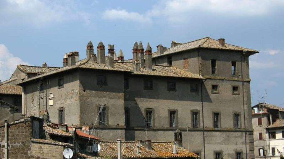 402-0d9bd0df0d3e6f6edc223a02a75702dejpg