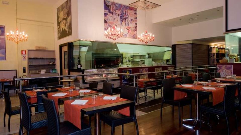 273-f5e0493cf83ec89f55afe6411bd73fe0jpg