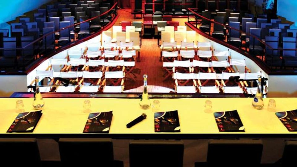 597-1e611d33bb6729715c919718c1183d4ajpg