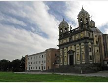 408-8eab82a59f44a1a79777d5ec160a49a9jpg