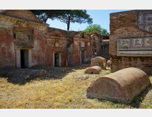 51820-photo-necropoli-di-porto-3-jpgjpg