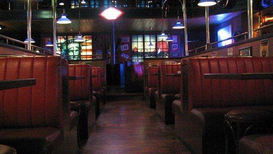 295-1d2d71bd34413f19f3b1af2a430d167cjpg