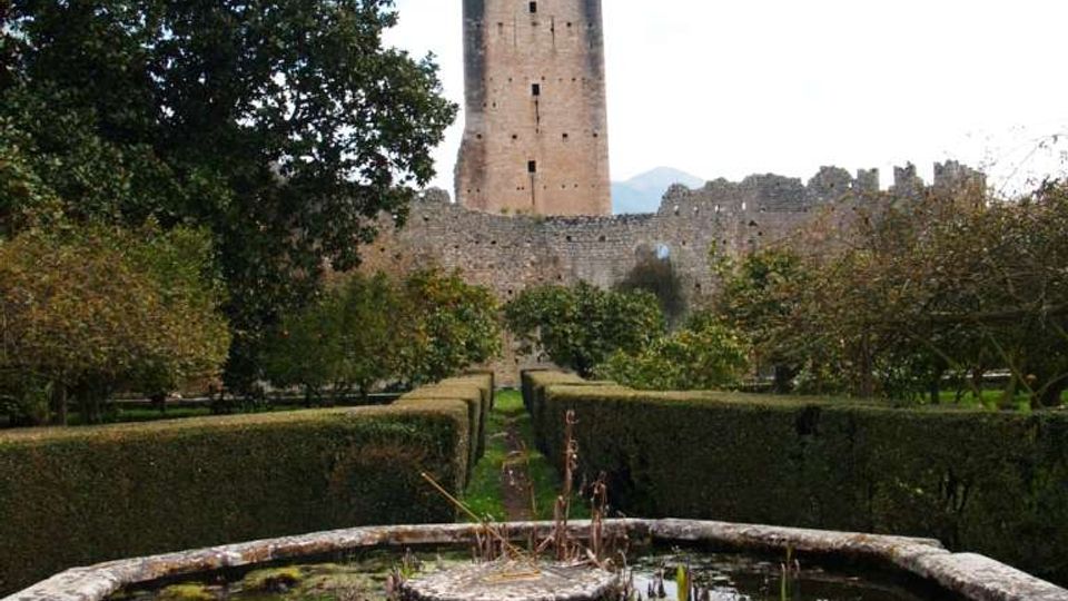 987-6c31247f6b98d091562529013a32fdfcjpg