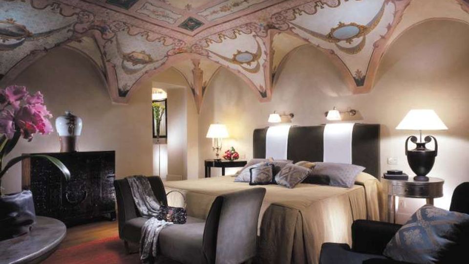 160-d344b2ad6a55f44505138e40af862120jpg