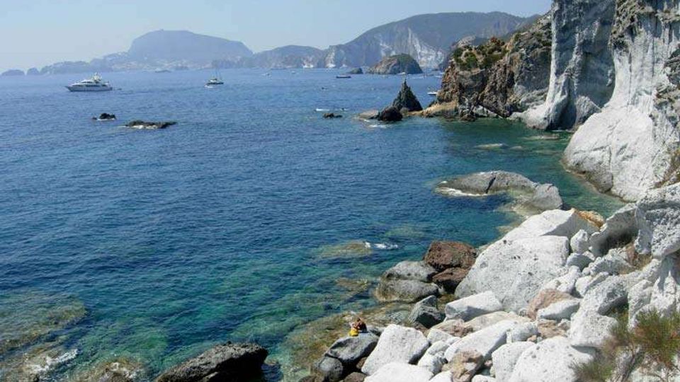 51861-photo-0001-veduta-del-promontorio-del-circeo-jpgjpg