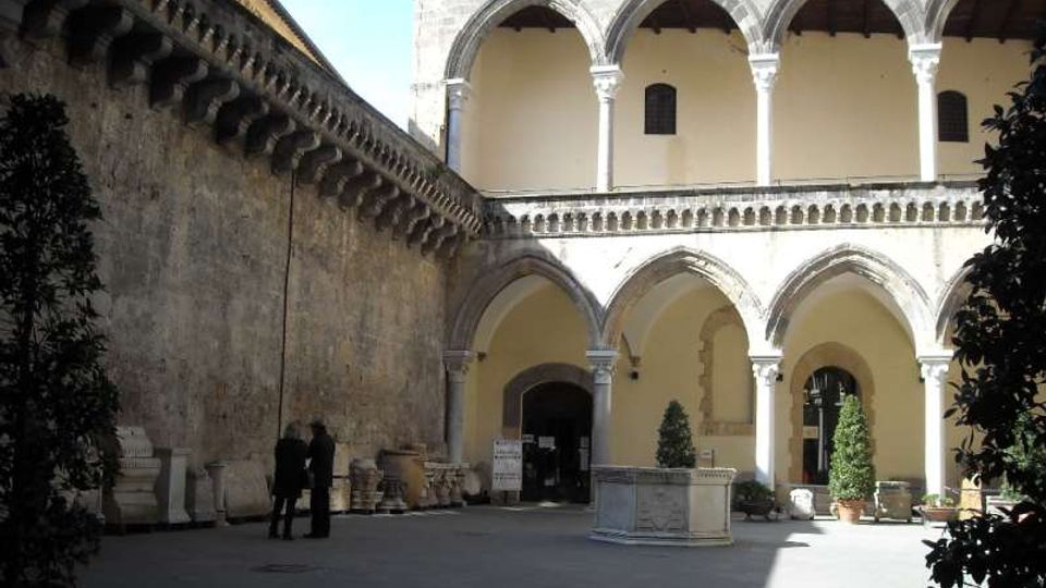 949-326330ad4b62ba4245011b4681b9abe0jpg