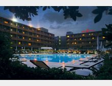 156-228557832355ebe1860af839dc99925ajpg