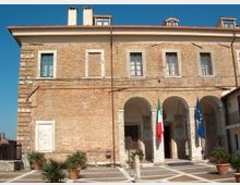 ed9e8deae1b9f48bd6aa9f199c59992b.JPG