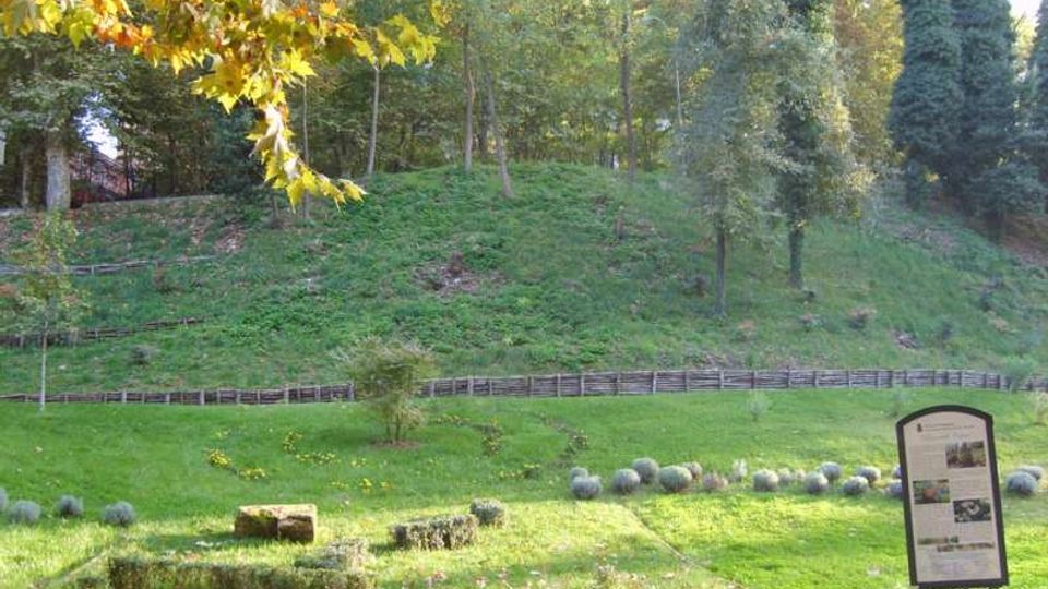 684-7fc06464970679996611bb8e756a0a03jpg