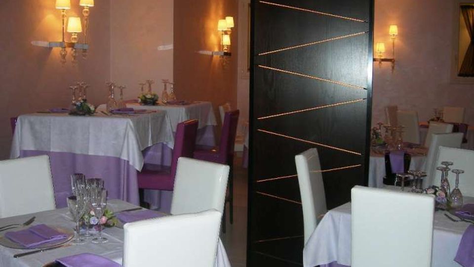 471-9b03de29a267c4cb1b528960e9b3ee31jpg