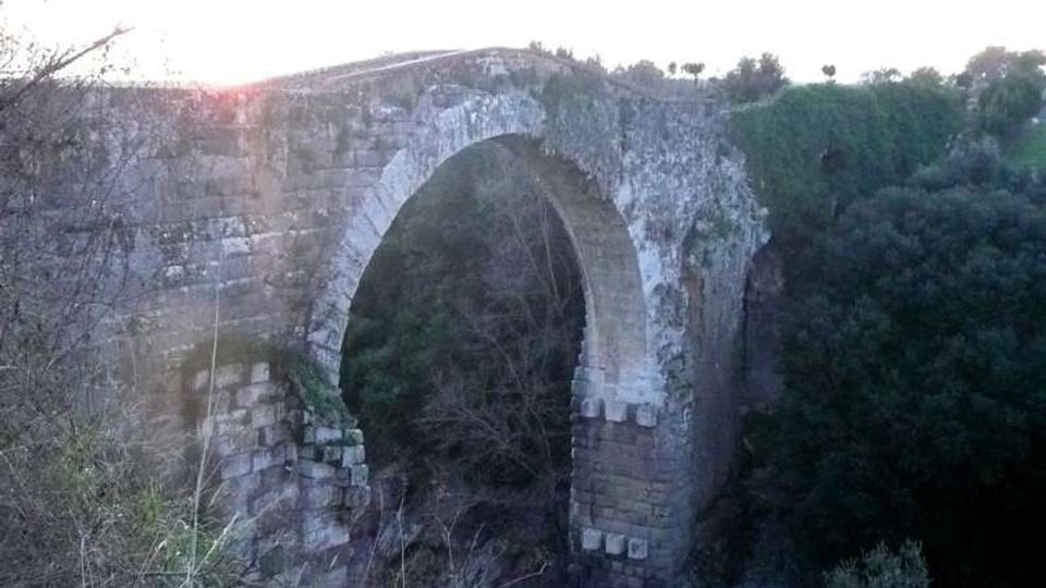 889-82b998fed8cd101026caaaad5a4d978fjpg