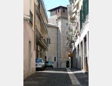 721-22fafceacad497ac40ae16587e75ebacjpg