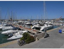 540-d9693411470211e355356ea76b8080fajpg